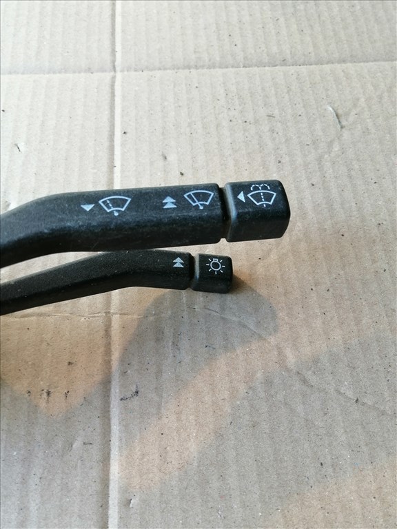 Ford Escort Mk3 Kormánykapcsoló ablaktörlő  81ag11k665ca 5. kép