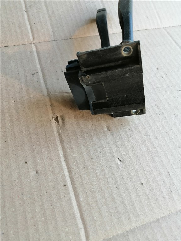 Ford Escort Mk3 Kormánykapcsoló ablaktörlő  81ag11k665ca 6. kép