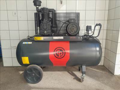Levegő kompresszor 270 literes, Chicago pneumatic márkájú. 