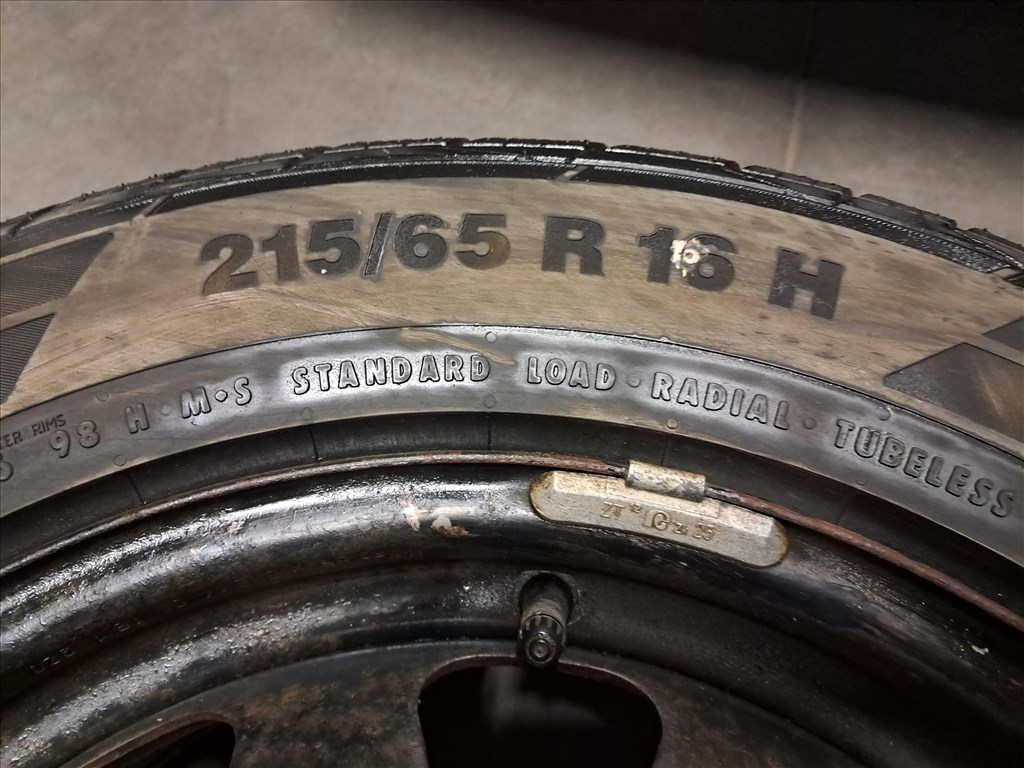 Dacia Duster II 16"-os pótkerék  3. kép