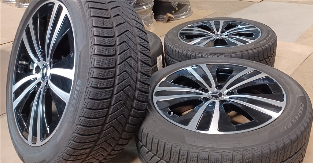 Mercedes W295 Eqe 5x112 8,5x19 255/45 R19 téli gumikkal 4db 3. kép