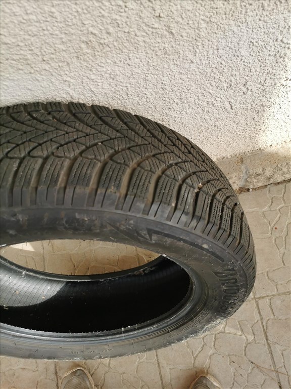  Toyota 17" 215/60 újszerű Bridgestone Blizzak téligumi 1db 6. kép