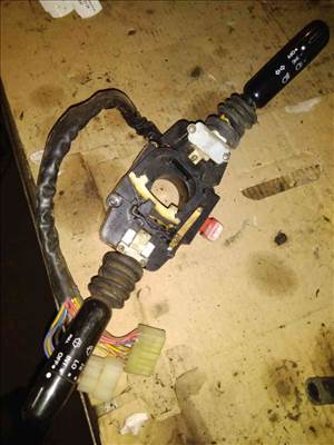 Subaru Justy Bajuszkapcsoló