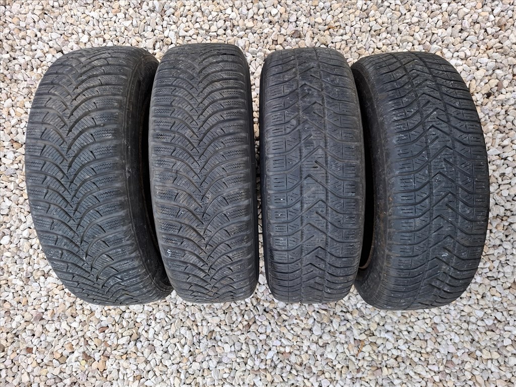  4x108 lyukosztású 15" lemezfelnik 185/65 Pirelli és Hankook téli gumikkal eladó! 1. kép