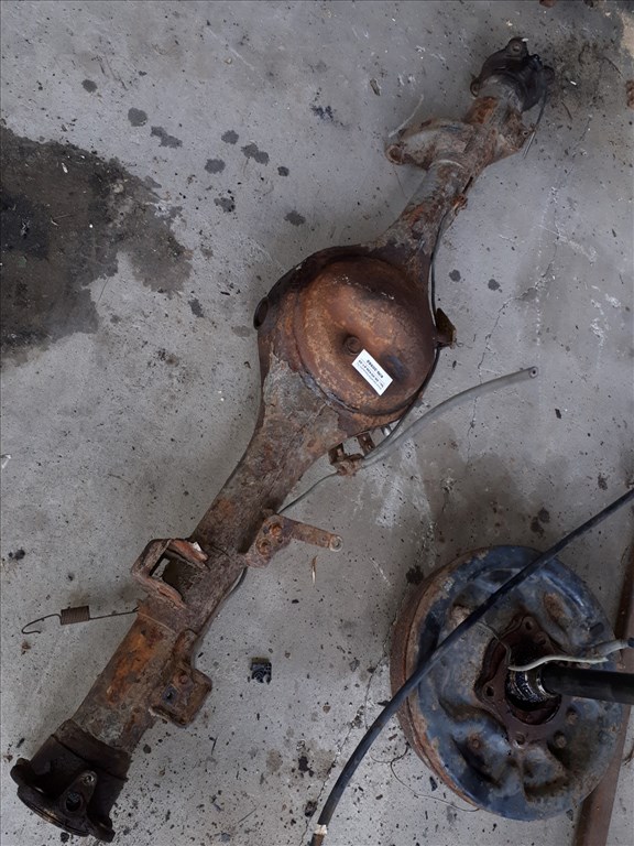 Mazda B2500 Hátsó Híd Tok Dobfékes 2. kép