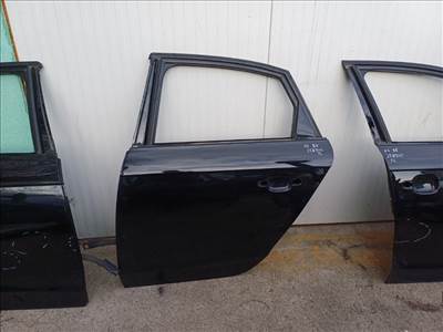 Audi A4 4 ajtós (8K B8) bal hátsó ajtó