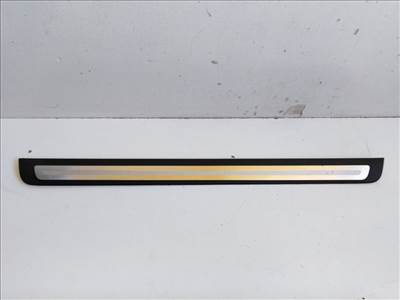 Audi A5 coupe jobb küszöb díszléc 8T0853374