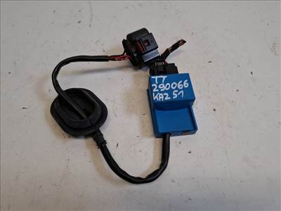 Audi TT (8J) üzemanyagpumpa relé 3C0906093C