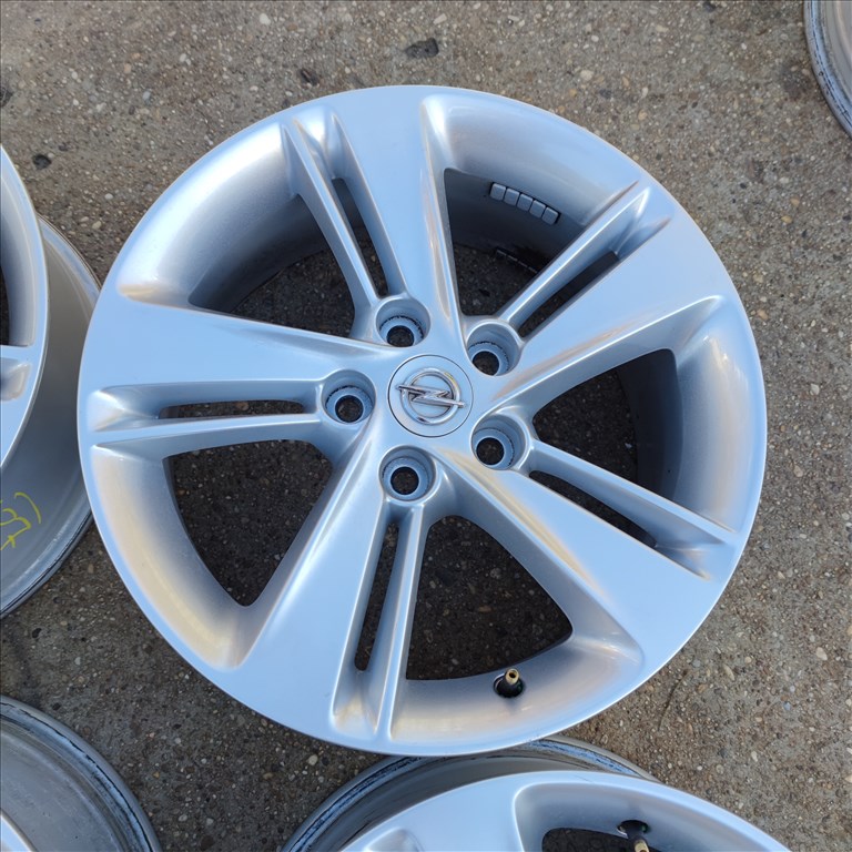 5x115 17 Gyári Opel alufelni 145000ft a 4db/137/ 3. kép