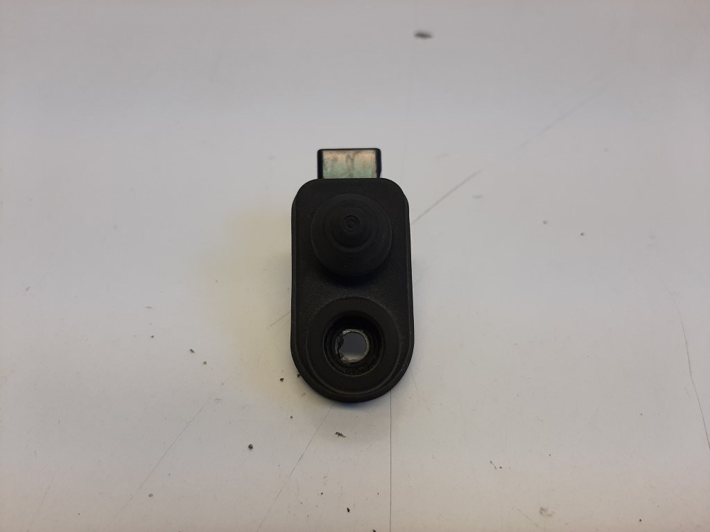 Mitsubishi Outlander jobb elsõ ajtónyitás érzékelõ 1. kép