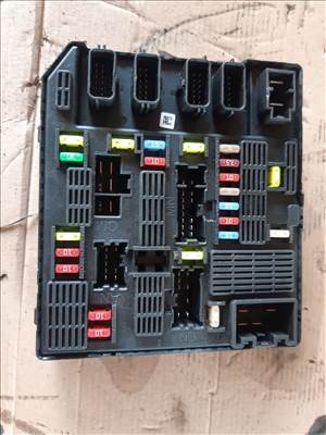 Renault Scenic III Biztosítéktábla / Relé Tábla 284B62342R