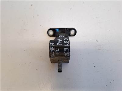 Seat Altea XL (Altea XL) csomagtérajtó zsanér 5P0827301