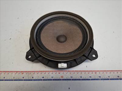 Toyota Verso bal hátsó hangszóró 861600D180