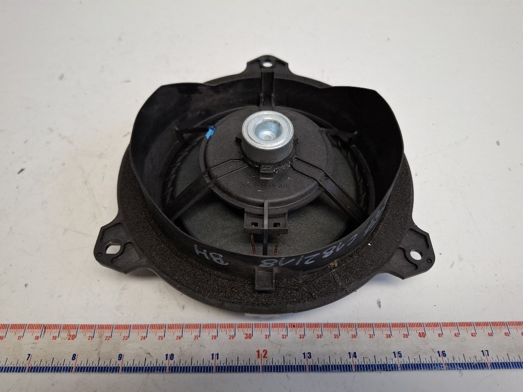 Toyota Verso bal hátsó hangszóró 861600D180 2. kép