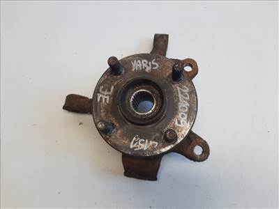 Toyota Yaris (XP10) jobb első csonkállvány