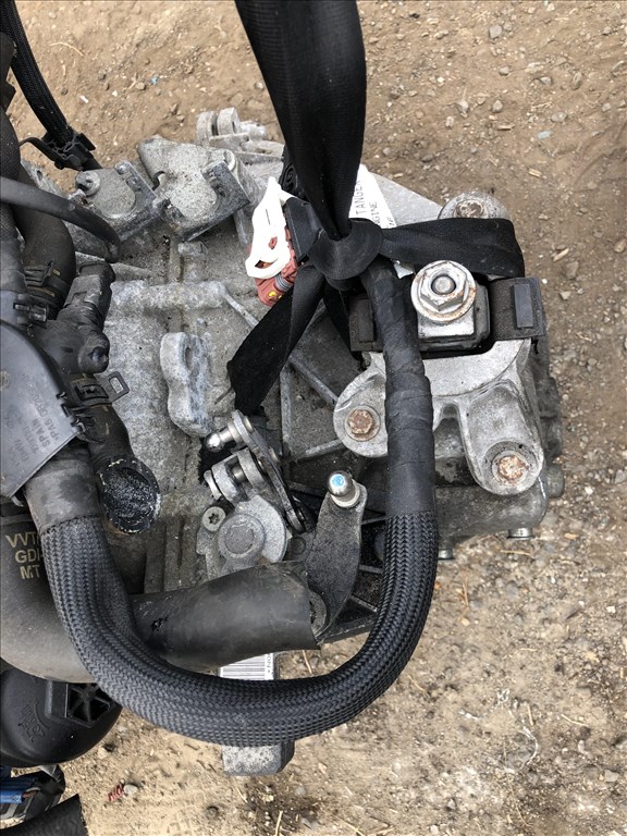 Mini R56 1.6 6-os váltó N16B16A motorkódú autóhoz  2. kép