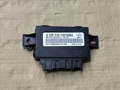 Opel Astra J Ülésfűtés Vezérlő 9507 ,  13575063