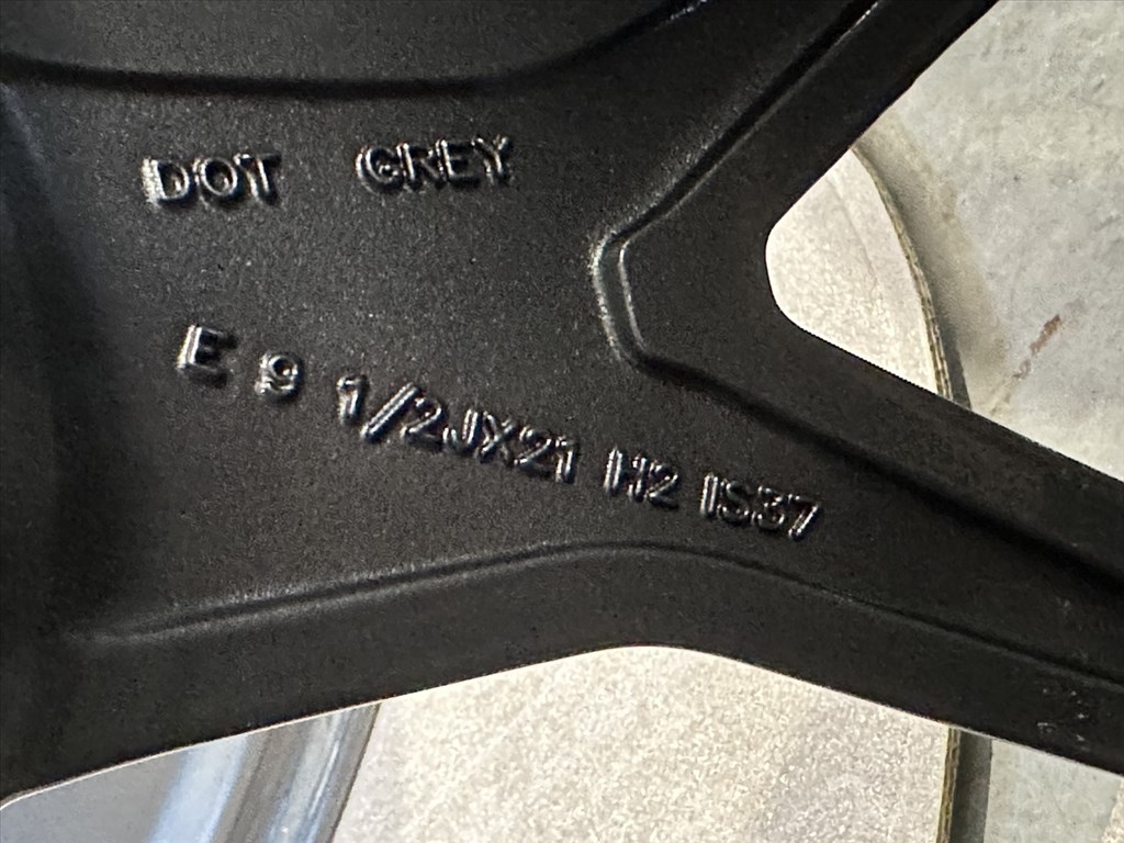 R21 5x112 Original  BMW Style M741 - 741M  X5 G05 X6 G06 kétszéles gyári alufelnik 7. kép