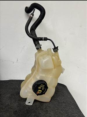 Ford Fusion 1,4tdci szervótartály 