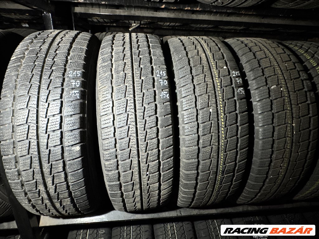 215/70 R15C Hankook Winter RW06 109/107R | 7mm l 4db l DOT1318 1. kép