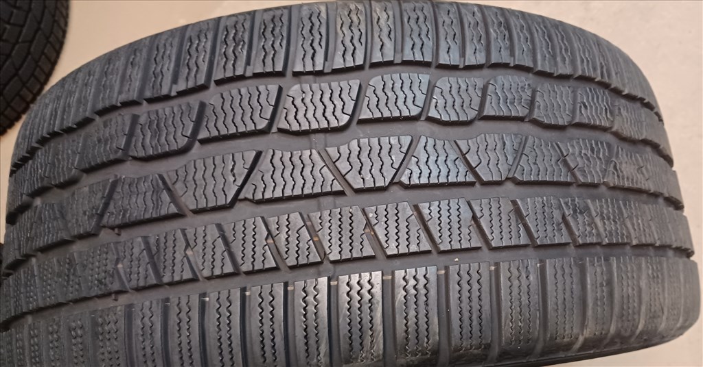 Mercedes W218 CLS 5x112 8,5x18 255/40 R18 téli gumikkal 4db 8. kép