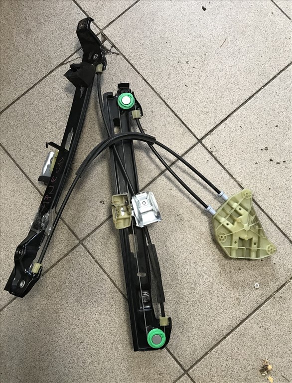 Seat León II 1P * jobb első ablakemelő szerkezet 1. kép