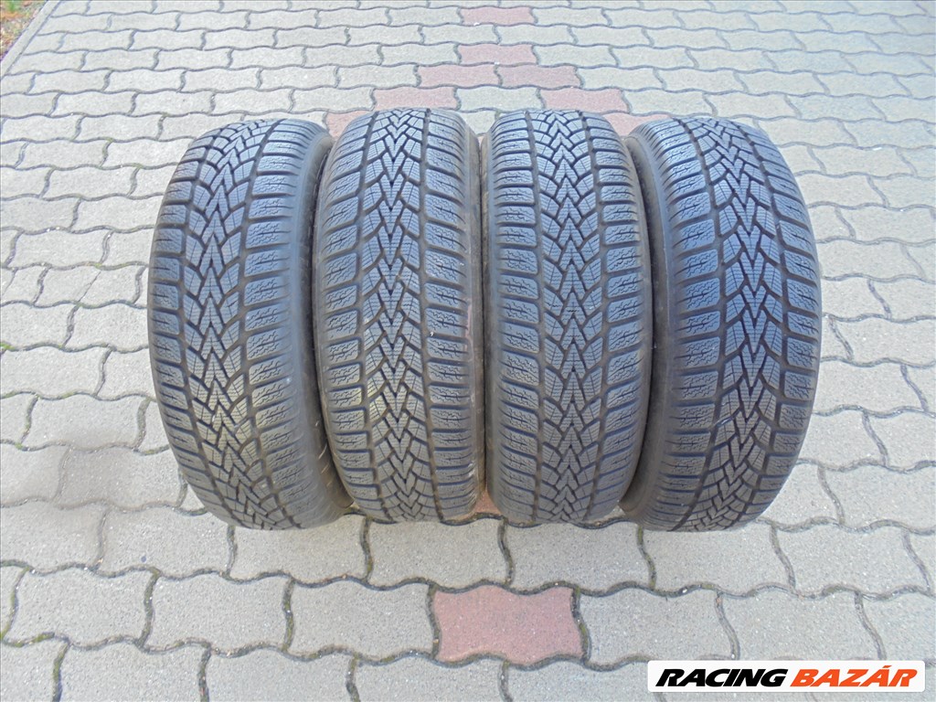 195/60 R 16-os 2023-as Dunlop téli gumi szinte új eladó 1. kép