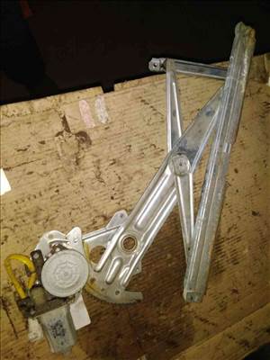 Suzuki Ignis 03-07 Jobb Első Ablakemelő Szerkezet Elektromos