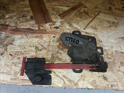 Fiat Stilo Motorháztető Zárszerkezet