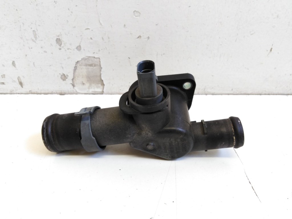 Audi A3 (8P) vízhûtõ csõ (vízcsõ) 06A121133AL 1. kép