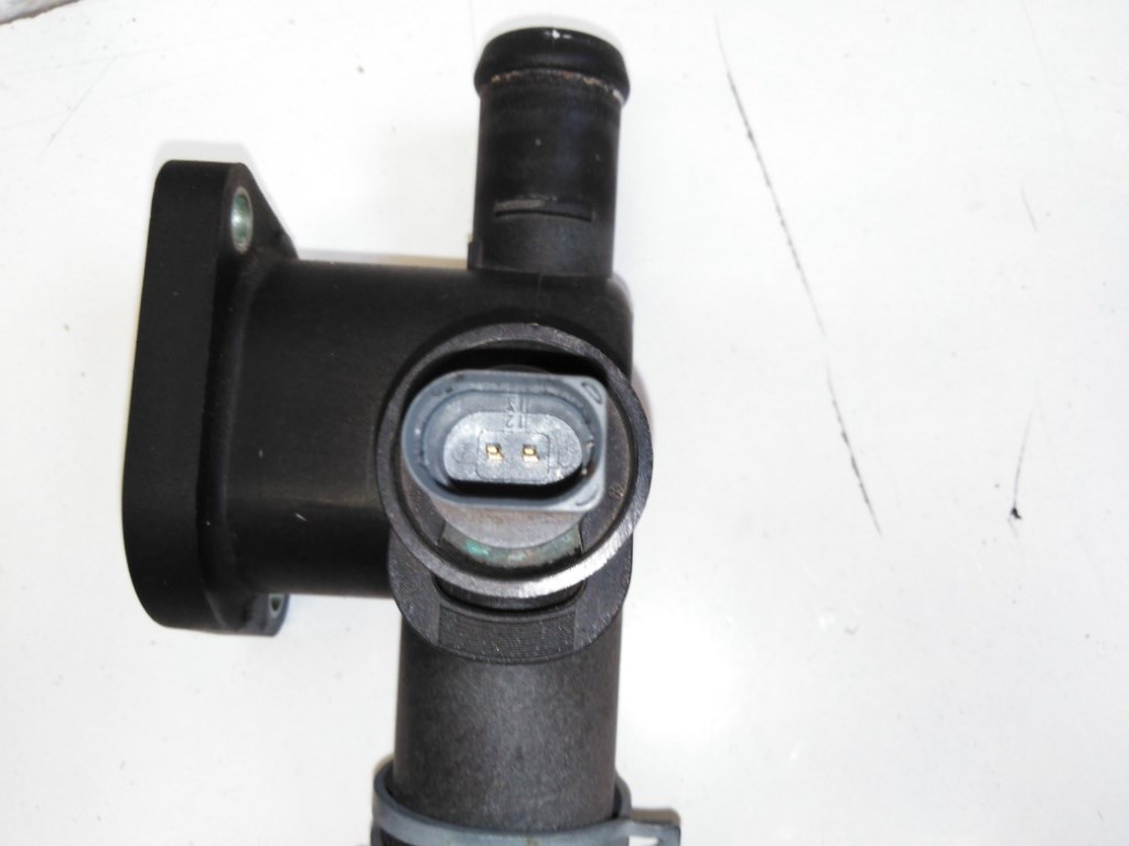 Audi A3 (8P) vízhûtõ csõ (vízcsõ) 06A121133AL 3. kép