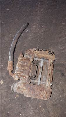 Toyota Rav 4 00-05 Jobb Hátsó Féknyereg