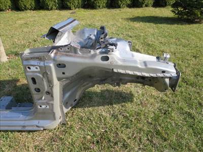 Ford Mondeo (MK4) jobb első negyed