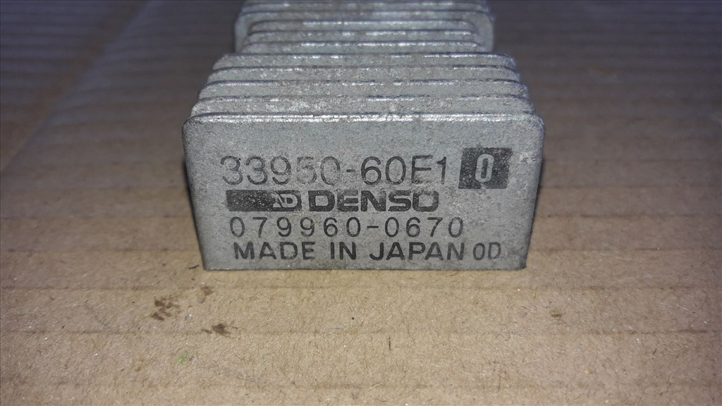 Suzuki Swift II 96-03 Injektor Ellenállás 33950-60E10 2. kép