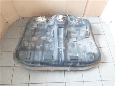 Kia Optima (TF) üzemanyag tank (üzemanyagtartály) 311002T800