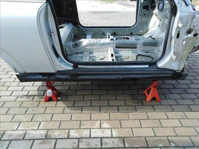 Mini cooper (R56) jobb küszöb