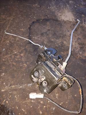 Kia Sorento Csomagtérajtó Zár