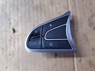 Renault Kadjar Bal Multikormány Kapcsoló