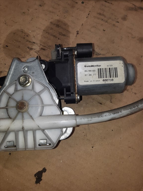 Renault Master 03-10 Bal Elsõ Ablakemelõ Szerkezet Elektromos 400739 4. kép