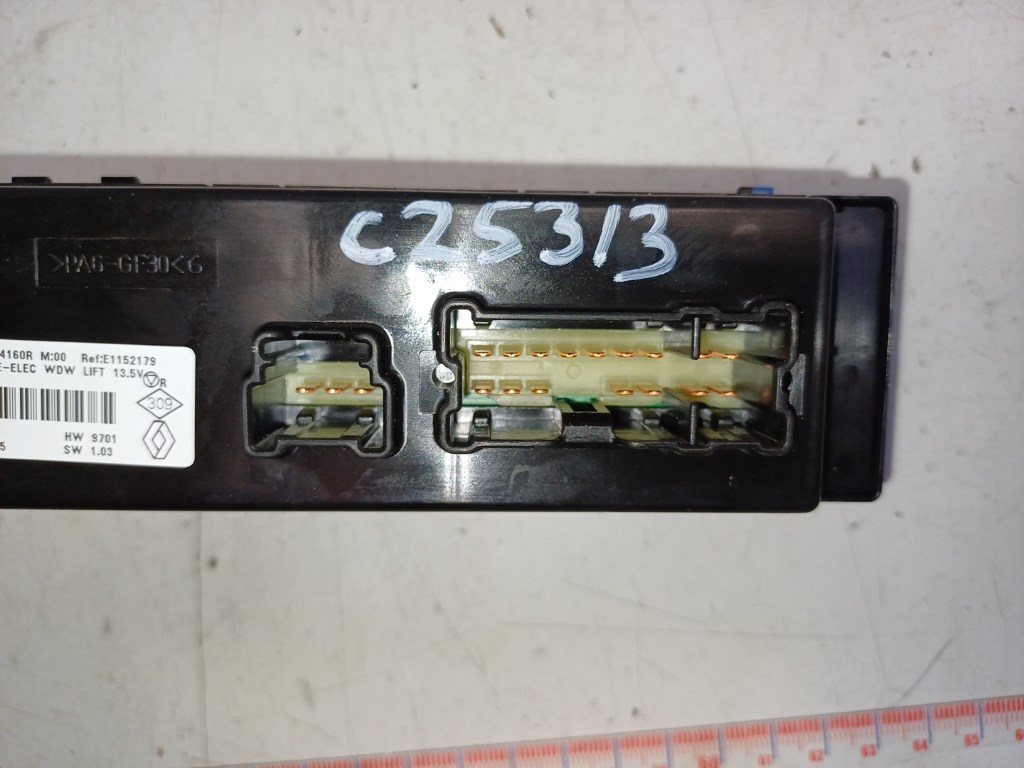 Renault Koleos (HC) bal elsõ ablakemelõ kapcsoló 254114160R 4. kép