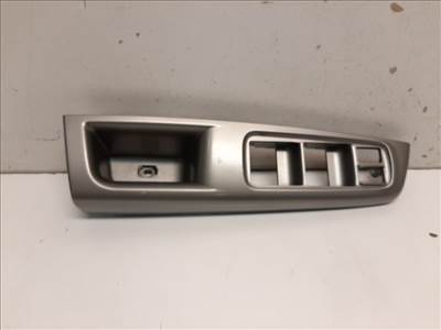 Subaru Forester bal első ablakemelőkapcsolókeret (ablakemelő kapcsolókeret) 94266FG530