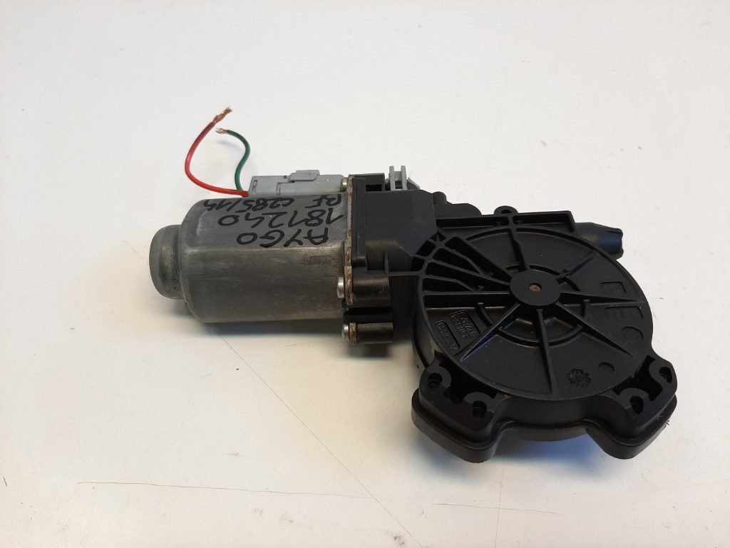 Toyota Aygo (AB10) bal elsõ ablakemelõ motor 2. kép