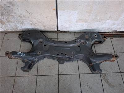 Toyota Corolla verso (AR10) első bölcső