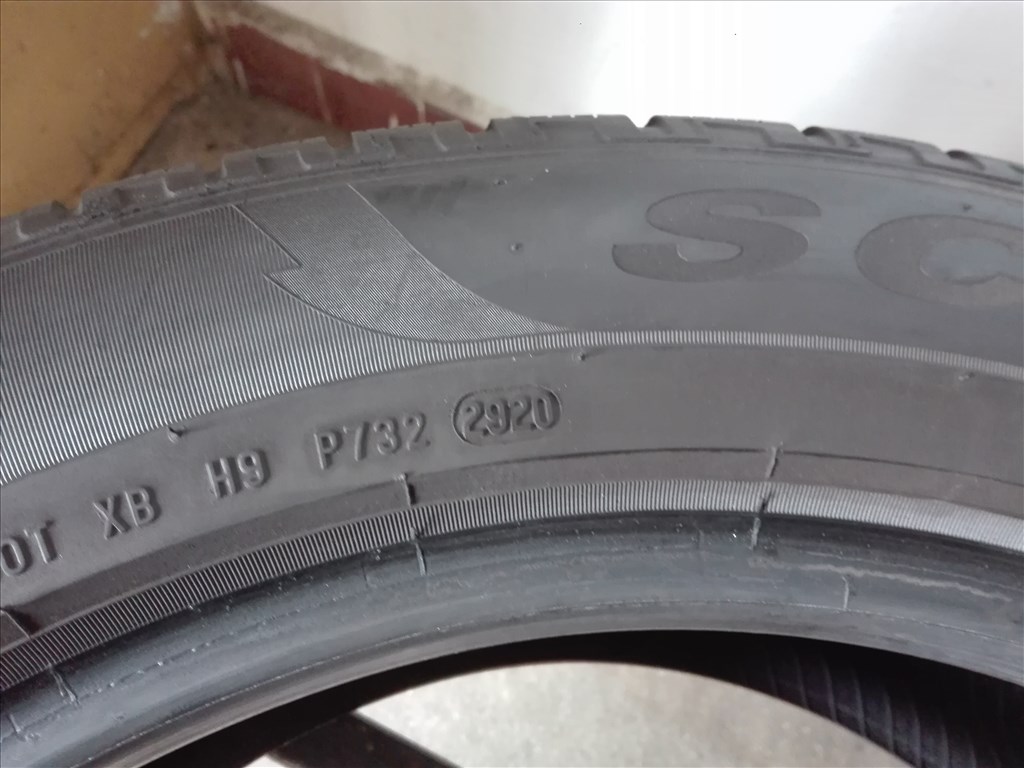 235/55R18 Pirelli téli gumi garnitúra 235/55 r18 8. kép