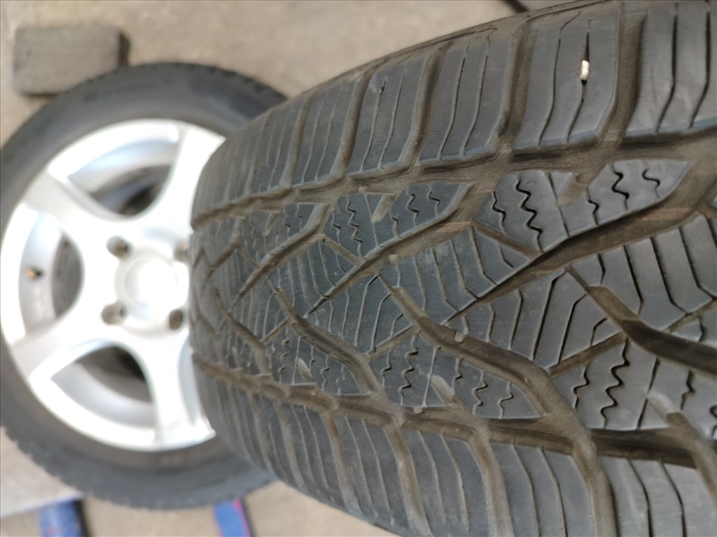  Swift I/Laguna I/Mitsubishi Lancer 14" alufelni, 175/65r14 Barum négyévszakos gumi(külön is) 6. kép