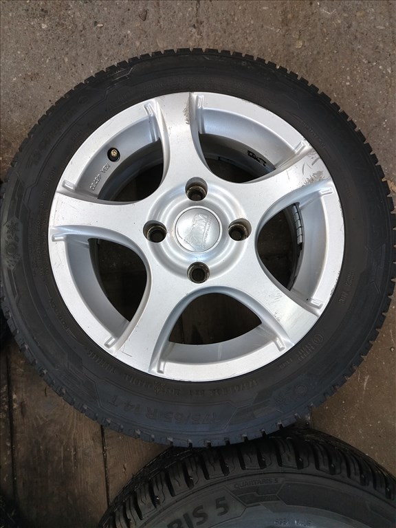  Swift I/Laguna I/Mitsubishi Lancer 14" alufelni, 175/65r14 Barum négyévszakos gumi(külön is) 5. kép