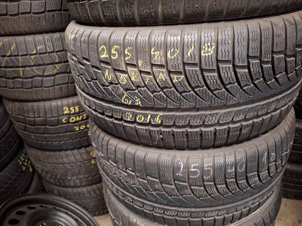 255/40/18"  Nokian téli gumi  2. kép