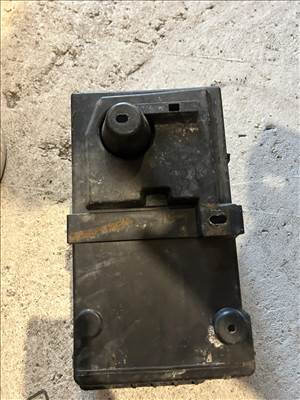 Ford Kuga Mk1 akkumulátor burkolat