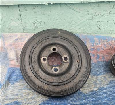 Opel Combo C Fötengely szijtárcsa 1.3