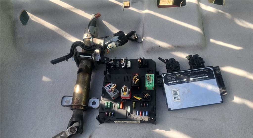 Citroën Berlingo I Motorvezérlő szett  1. kép